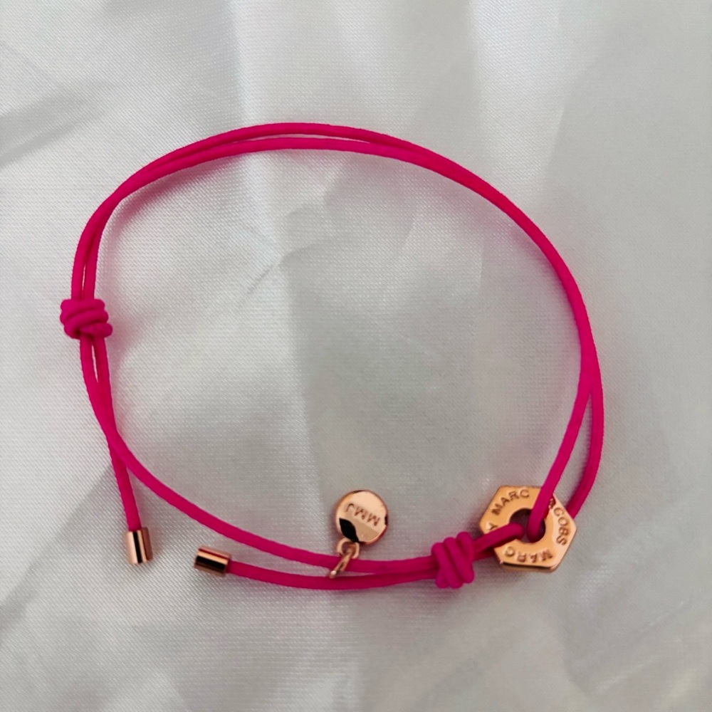Marc by Marc Jacobs Fuchsia Cord Bracelet with Gold Charms NWOT - Picture 2 of 6